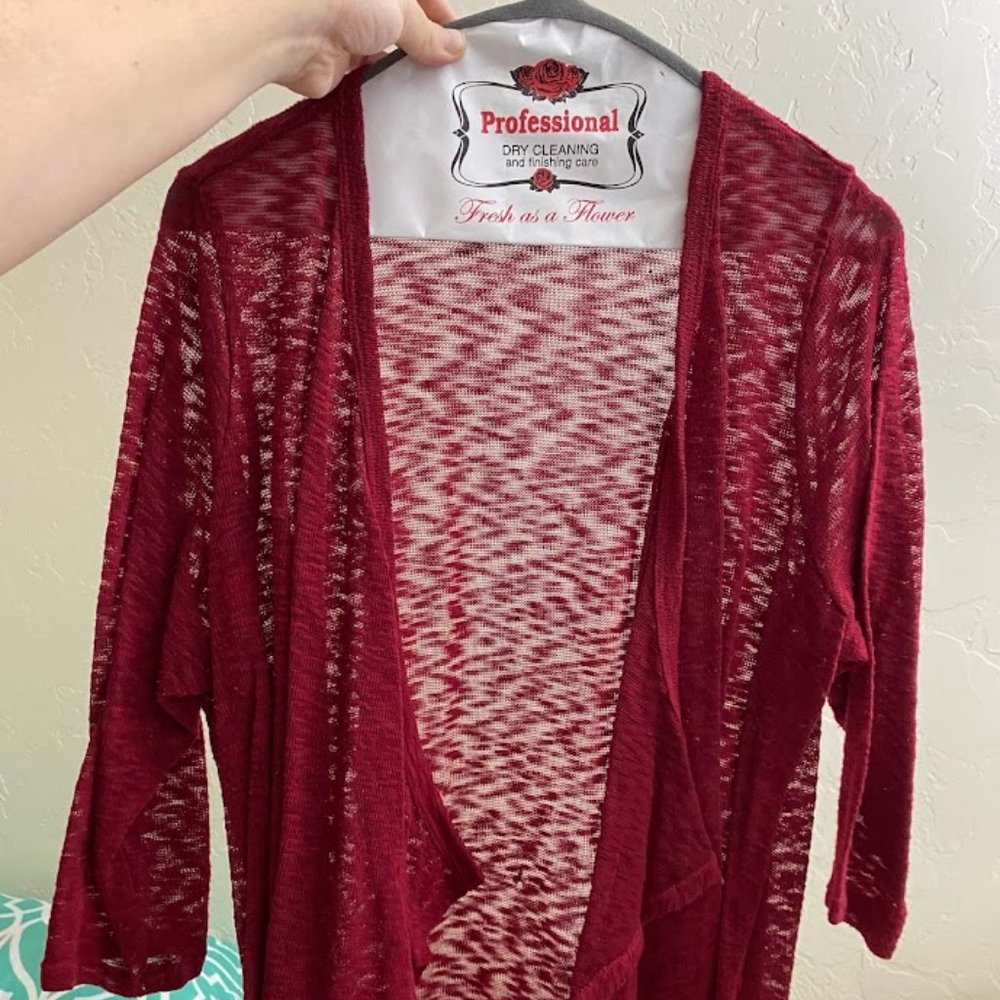 Torrid red toned cardigan in good condition